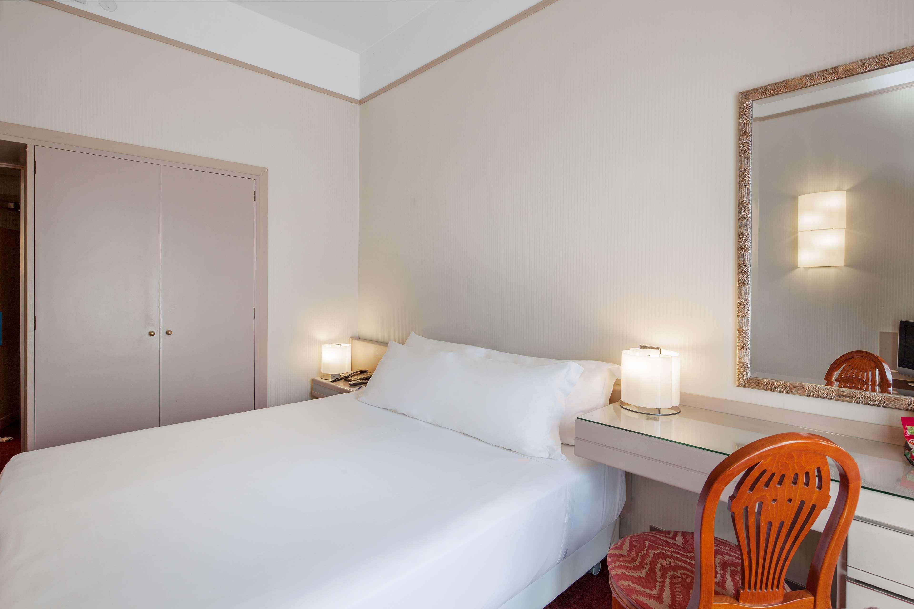 Nh Pisa Hotel Ngoại thất bức ảnh