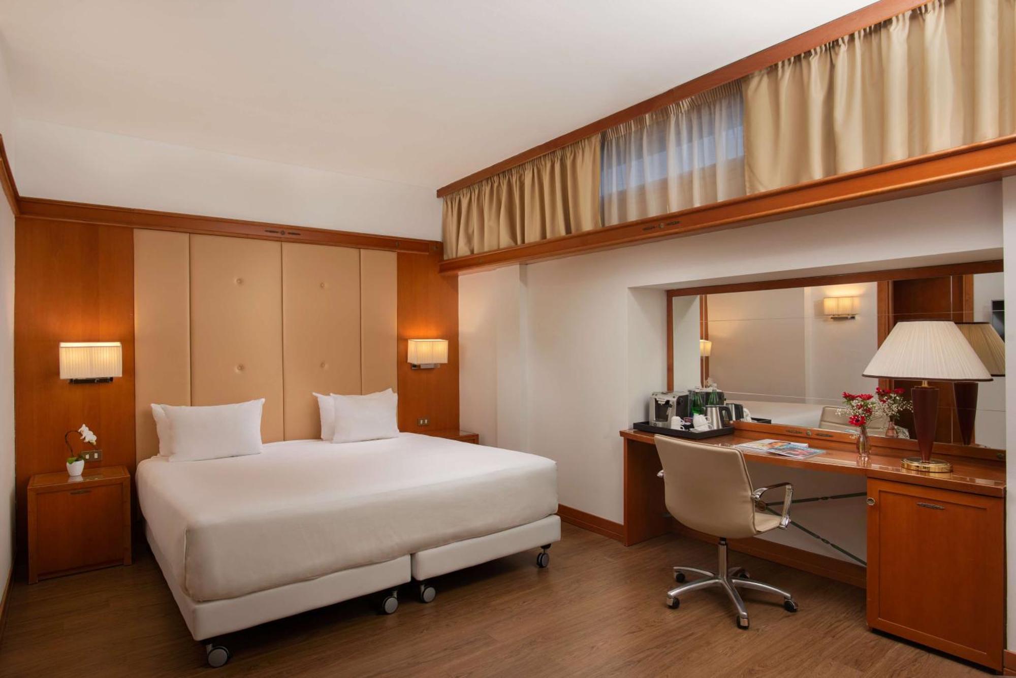 Nh Pisa Hotel Ngoại thất bức ảnh