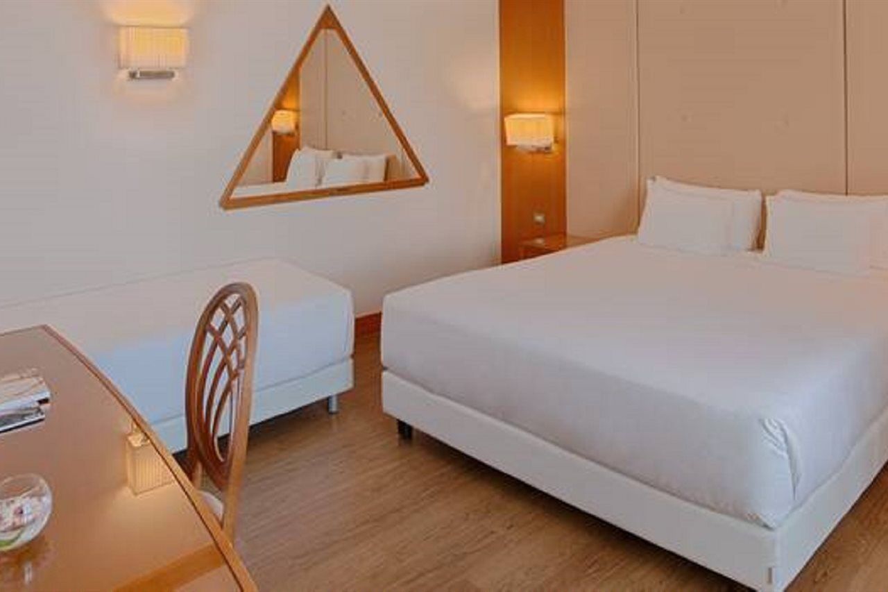 Nh Pisa Hotel Ngoại thất bức ảnh